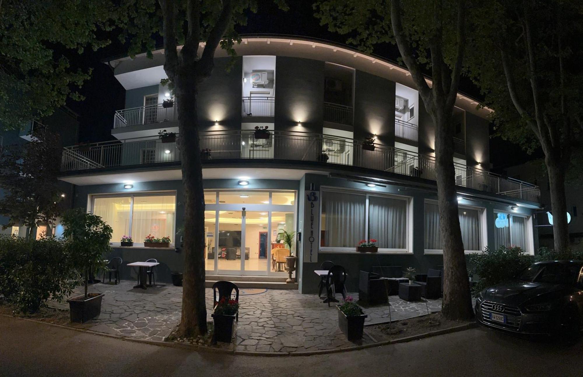 Blue Hotel Cesenatico Exterior foto