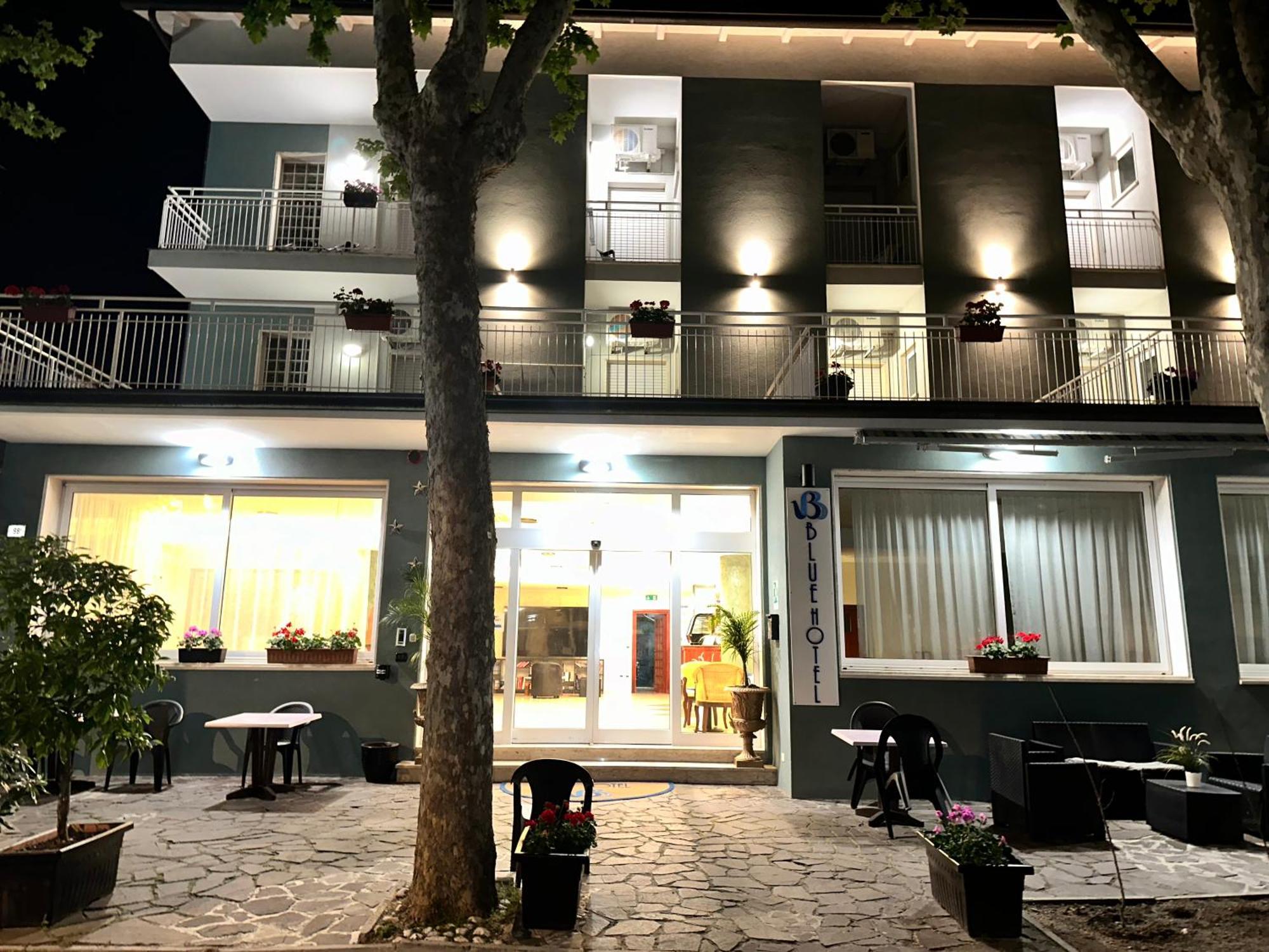 Blue Hotel Cesenatico Exterior foto
